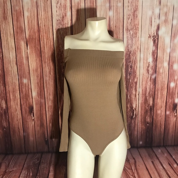 one clothing Other - One Clothing Tan Ribbed Bodysuit